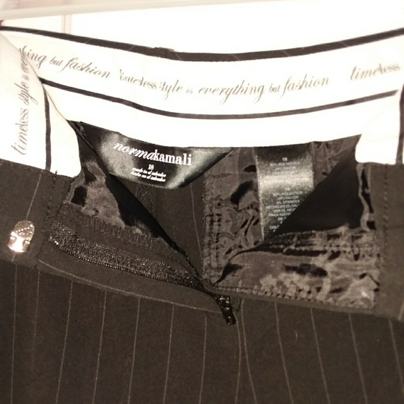 Norma Kamali Revolve - Picture 2 of 4